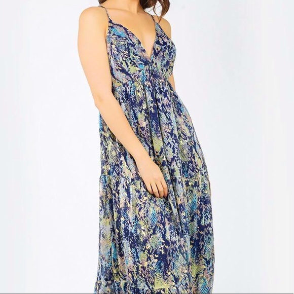 America & Beyond Beach Coverup Dress - Picture 2 of 6